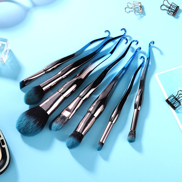 Luksuriøs professionel makeupbørste med gradientdesign, blød ansigtsbørste til puddermakeup, værktøj #4