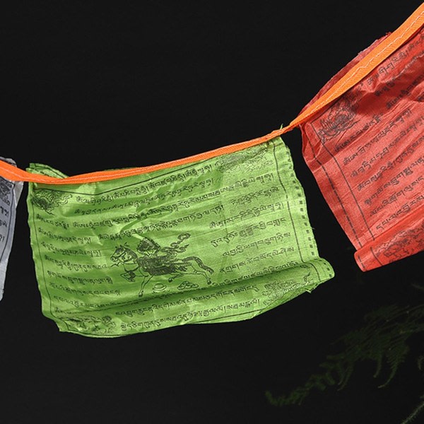 2 X Rukouslippu Kannettava kevyt koristeellinen uskonnollinen lippu Tiibetin buddhalainen tarvike ulkona rukouslippu
