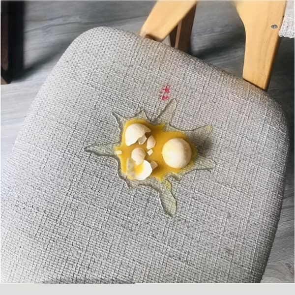 1 stk. Narredag Knuste Egg Mobiltelefonholder Knuste Egg Knuste Egg Knuste Egg Blåst Baby Melk Te Parodi Psykiske Leker A