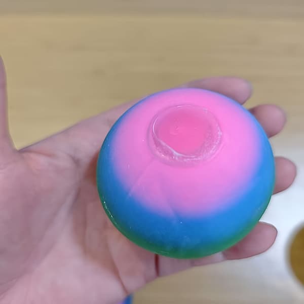 Mjuka ventilationsbollar för stresslindring Regnbågsfärg Långsam återhämtning Knådande klämleksaker Ångestlindring Rainbow