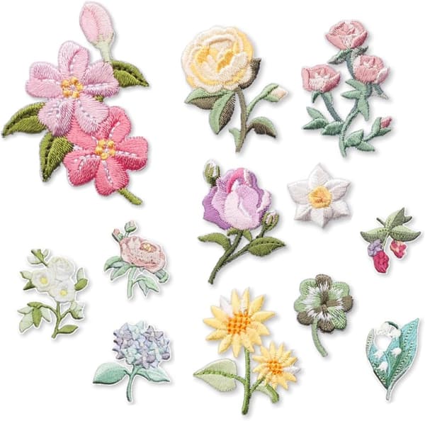 Strygemærker Blomstermønster - 12 Broderede Applikationer til Tøjreparation og Dekoration - Velegnet til Tasker, Jakker og Tilbehør