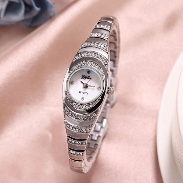Kvinder rustfrit stål armbåndsur Rose Gold Luksus Fashion Rhinestone Ellipse Creative Dame Quartz Watch