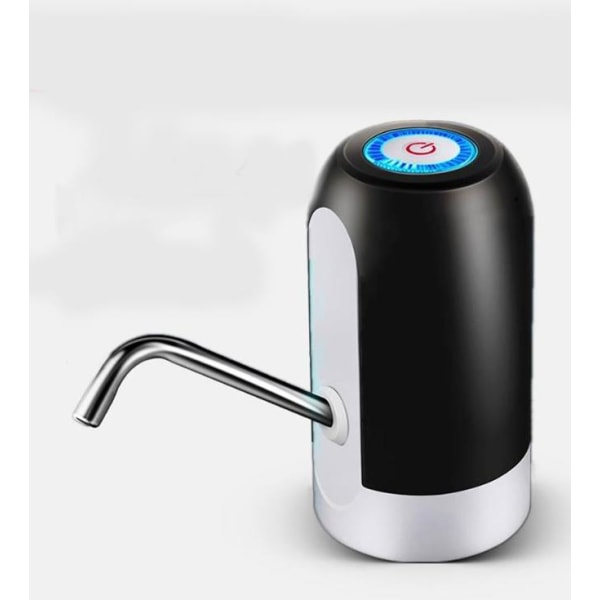 Juomavesiautomaatti pumppujärjestelmällä ja irrotettavalla USB pumpulla