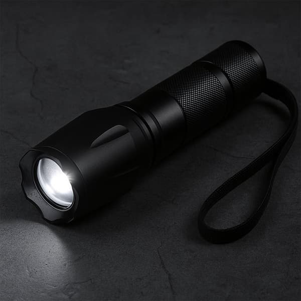 LED-taskulamppu (veden- ja iskunkestävä) 5 toiminnolla 160