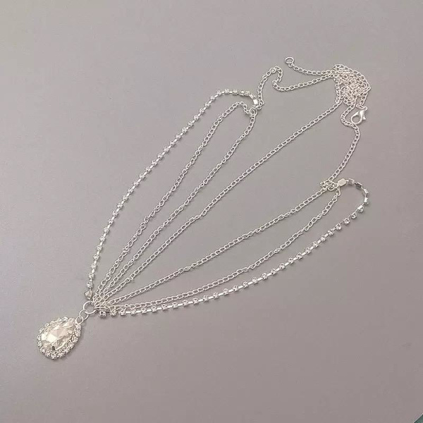 Vintage hiuskorut/Boho hiuskorut - hopeiset ketjut ja strassi
