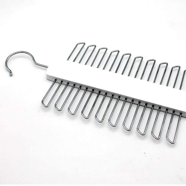 Tregrense i tre, slipsholder, slips i tre, 360° roterende krok