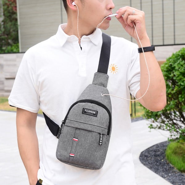 Menn Small Crossbody Skuldervesker med Hodetelefonhull Bryst Bag Pack Sling Handbag Outdoor Travel Sport Gray