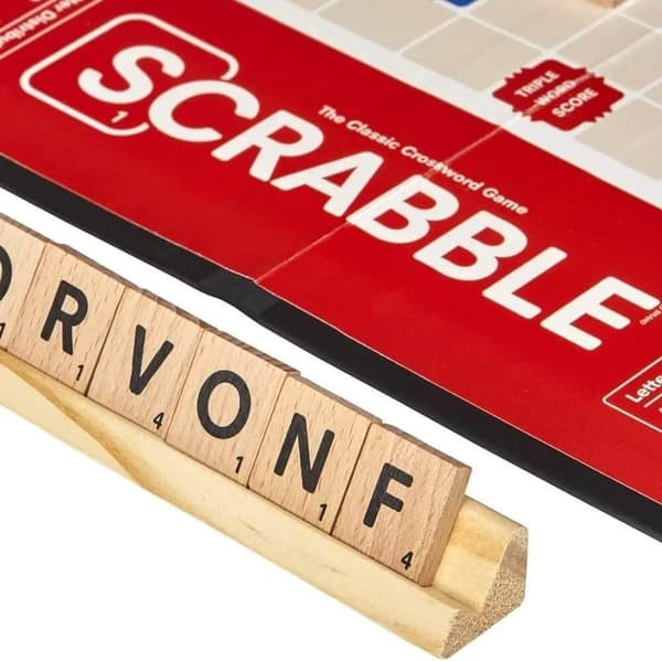 SCRABBLE Træbrætspil: Bogstavmatchende Puslespil til