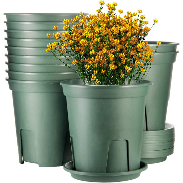 12 stk. plastplantere med dreneringshull og brett