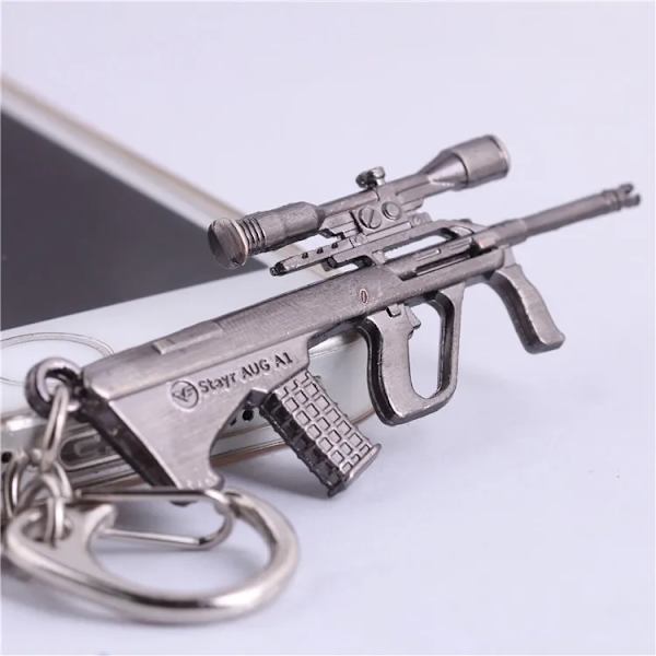 Nyhet Counter Strike Pistol Ak47 Nyckelring Herrar Prydnad Awp Gevär Sniper Cs Go Sabel Herrväska Bilnyckelring Smycken Souvenirer 24