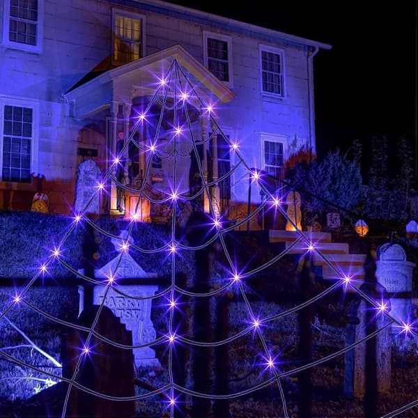 Halloween Dekorationer, Kæmpe Sort Edderkoppespind Belyst med 135 LED Lilla Lys Edderkoppespind