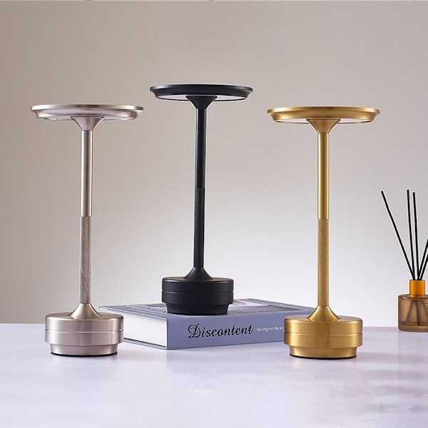 Sladdlös skrivbordslampa Dimbar metall USB-uppladdningsbar skrivbordslampa gold