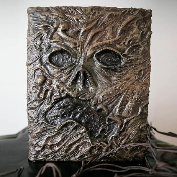 Necronomicon Demon Evil Dead Book Prop - Bokdekoration Prydnad