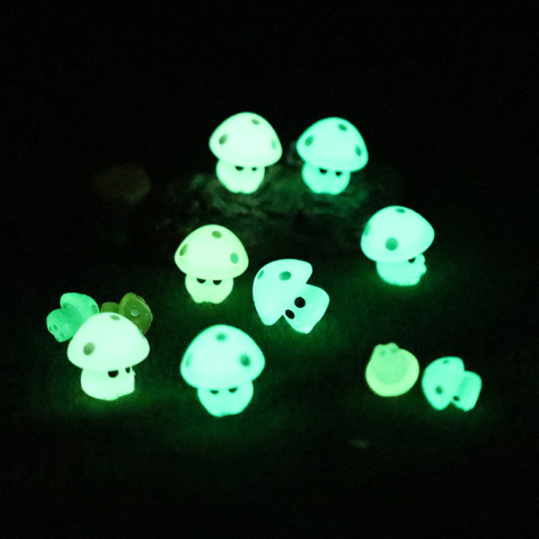 10 fargerike glødende små sopp minifigurer miniatyr L