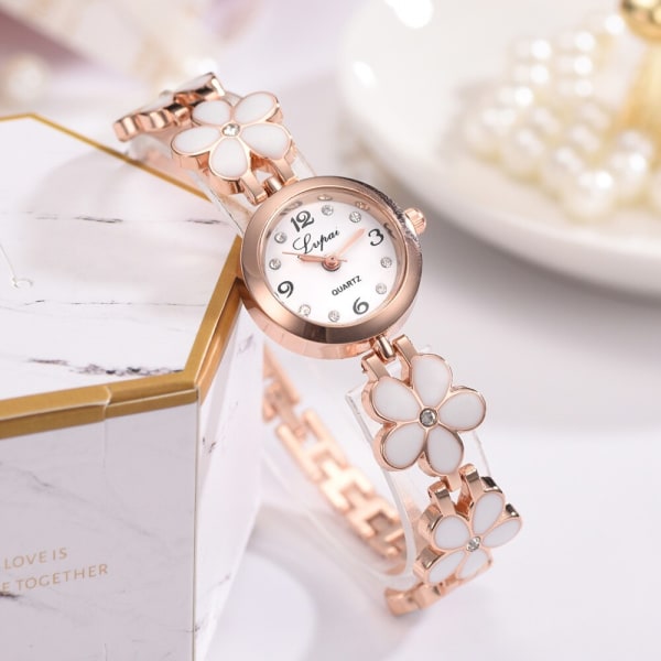 Kvartsarmbåndsur til kvinder Nyt luksus afslappet blomst elegant gave （hvid）