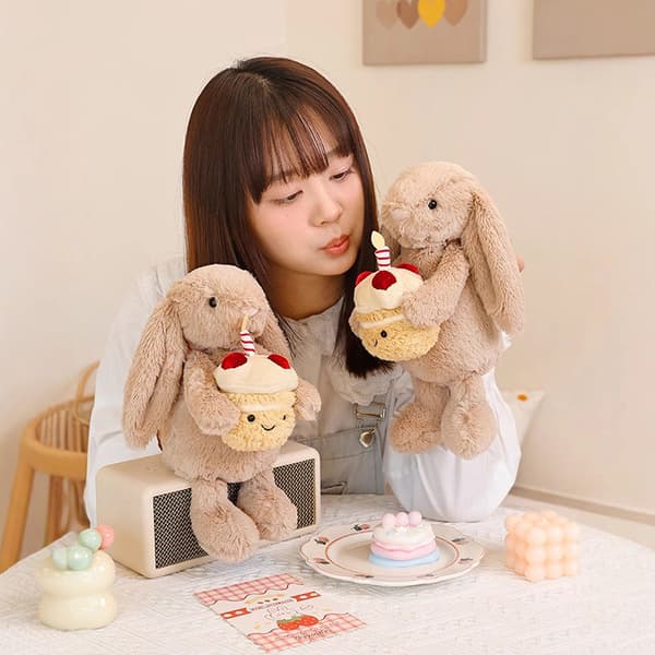 Original Jelly Cat 30cm Bashful Bonnie Holding a Birthday Cake Plush A2