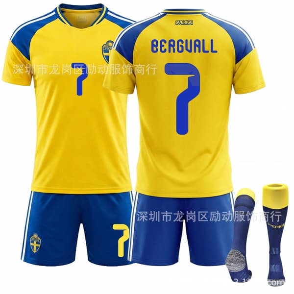 VM-udebane trøje 2026 – Fodboldtrøjer til voksne og børn Size 7 with socks + protective gear #twenty two