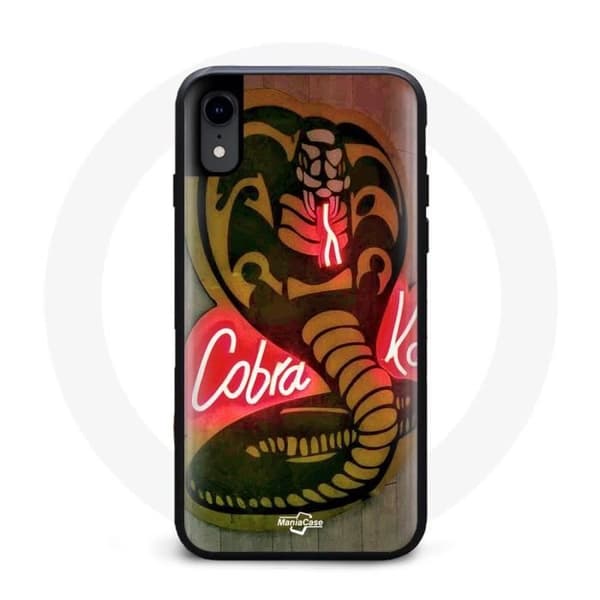 Cover til iPhone XR Cobra Kai Logo Plakat Serie