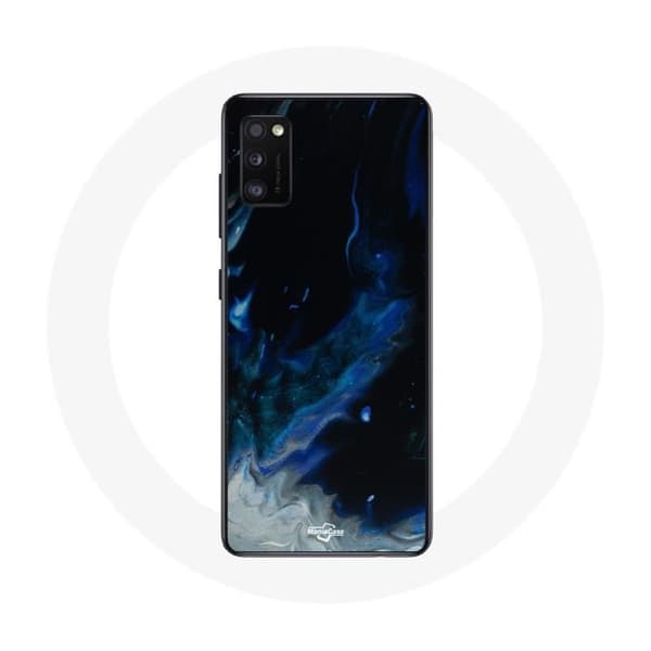 Cover til Oppo A16 Multifarvede røgskyer i blå, grå og sort på sort baggrund