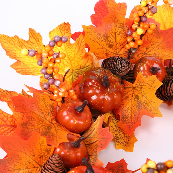 Krans Halloween Efterår Orange 45 cm - Kunstige Græskar, Røde Bær og Ahornblade, Havedekoration