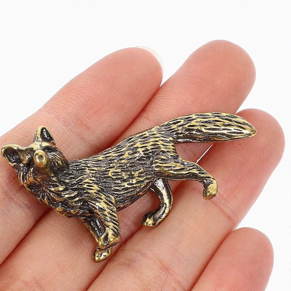 Skrivebords Mini Dyrefigur Retro Stil Dyrehåndværk Messingpynt (Gylden)