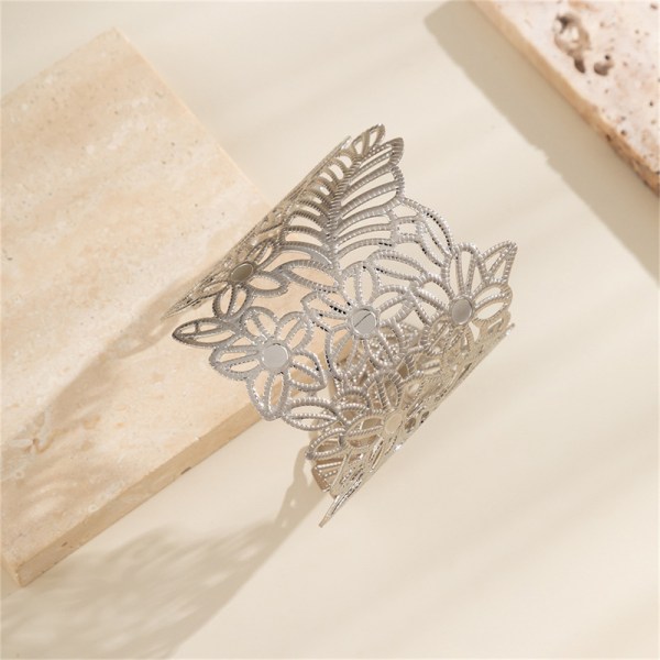 Metall Hollow Flower Leaf Armring Dam Open Justerbar bred manschett B2