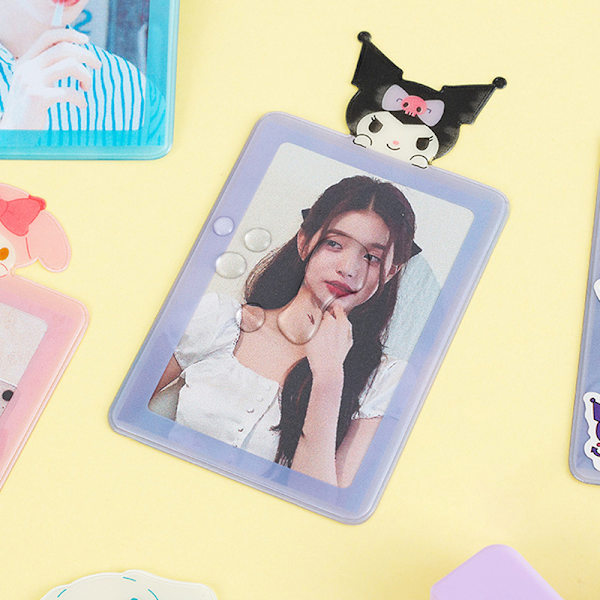 Kpop Kawaii Photocard Collect-hållare med hängande björnkredit Red