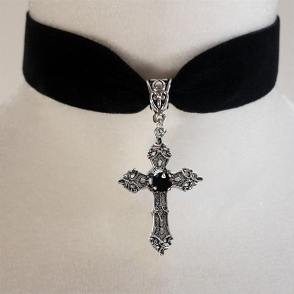 Vintage Gothic Large Cross Velvet Choker Utsmyckad Cross Black Vel Black