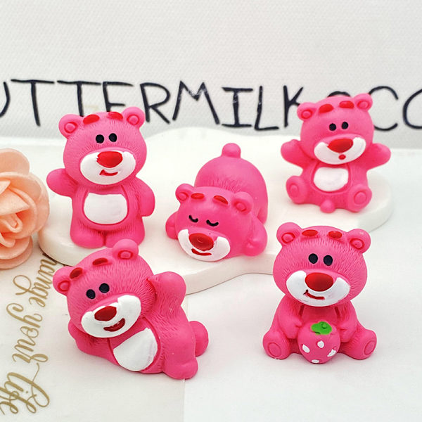 Strawberry Bear Car Ornaments Girls Trendiga High-end Dolls Skrivbord A2