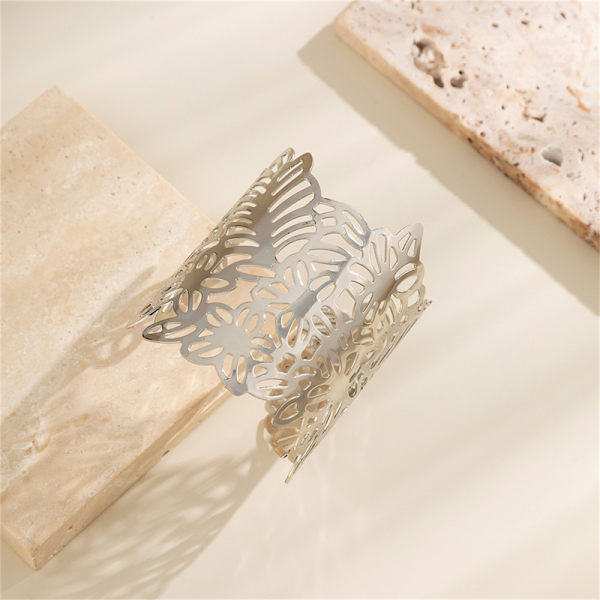 Metall Hollow Flower Leaf Armring Dam Open Justerbar bred manschett C2