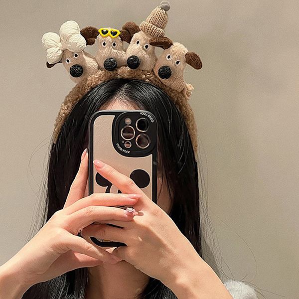 Plysch Dog Doll HairBand Kvinna Vinter e Cartoon Face Wash Hairb Pink