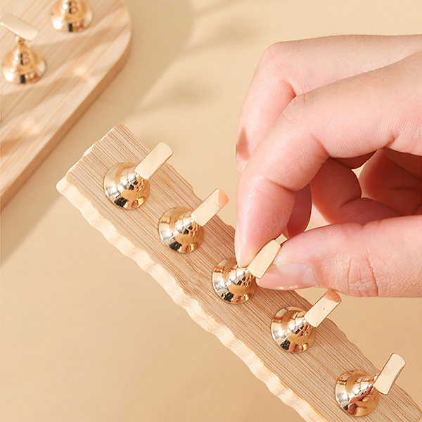 Magnetisk Nagelhållare Trä Display Stativ False Nail Tips Polis A1