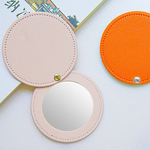 1st Bärbar Mini Makeup Pocket Mirror Sminkspegel Vikning Black