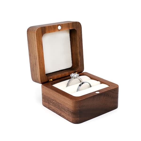 Trä Ring Box Smycken Display Lover Ring Hållare Engagemang Vi A1