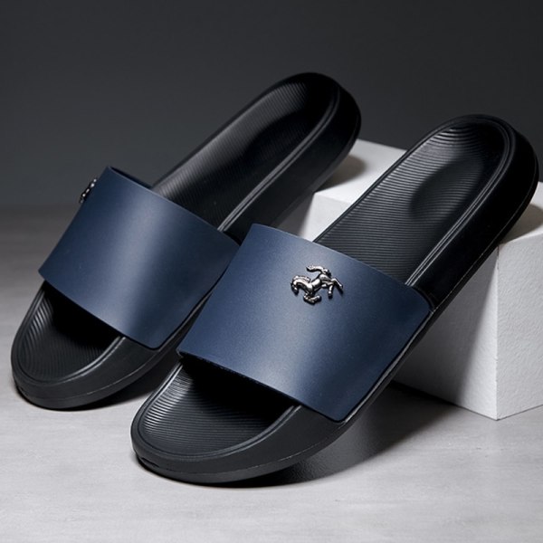 New Fashion Men Slippers EVA Soft Sandals Men outdoor Home Flip Flops Slides Non-slip Summer Beach Sandals Men Shoes Black 9.5(43)