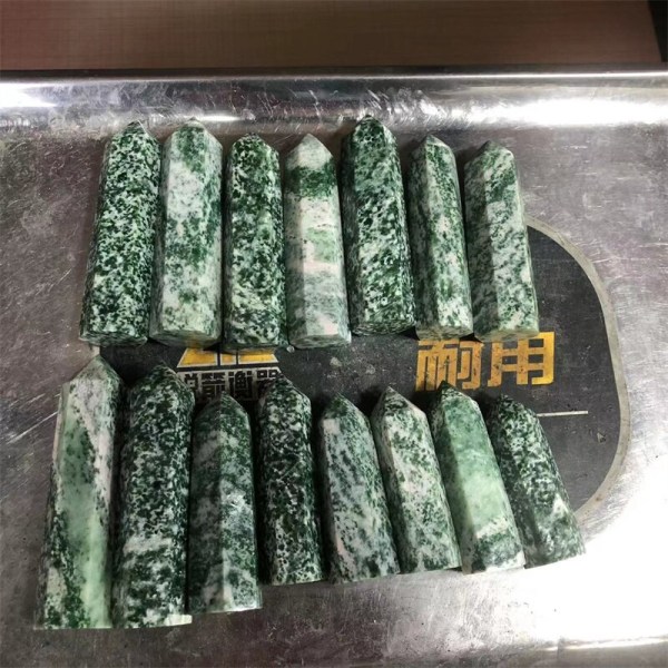 Gifts Hot Selling Crystals Wand Point Healing Stones Natural Green Qinghai Jade Crystal Tower For Reiki 1pcs 80-90mm