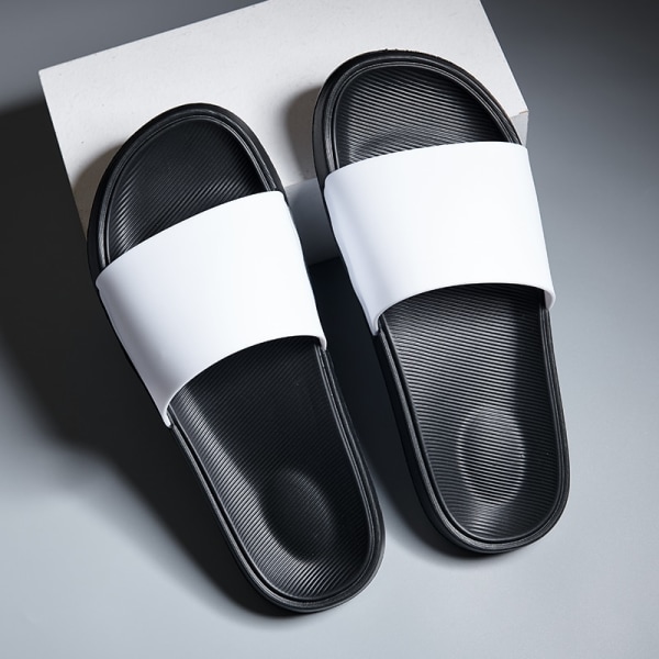 New Fashion Men Slippers EVA Soft Sandals Men outdoor Home Flip Flops Slides Non-slip Summer Beach Sandals Men Shoes Black 7(39)