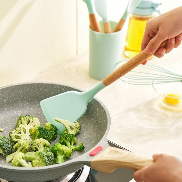 1PC Silicone Cooking Utensils Set Non-Stick Spatula Shovel Soup Spoon Handle Cooking Tools Set BPA Free Kitchen Tool Accessories Green J