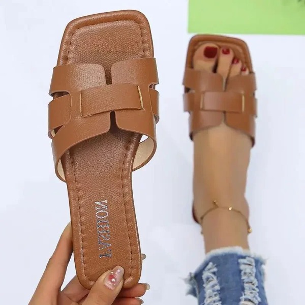 Luxury Summer Slippers Women Flat Outdoor Trend Beach Sandals Female Flip Flops Design Slides Shoes Woman 2024 Big Size 43 Beige 36