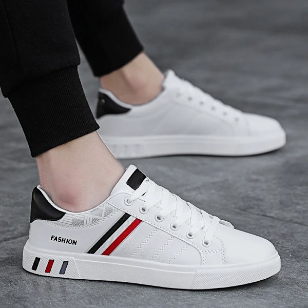 Men's Sneakers Casual Sports Shoes for Men Lightweight PU Leather Breathable Shoe Mens Flat White Tenis Shoes Zapatillas Hombre Beige 42