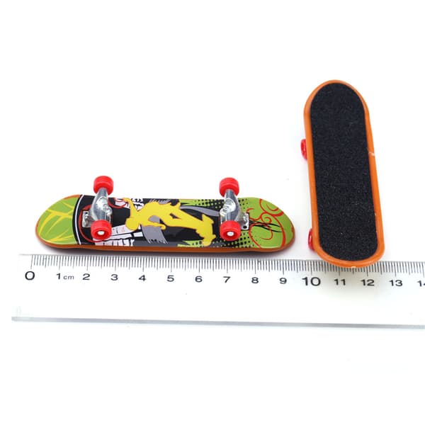 12 stk. Mini Fingerboards, Mini Skateboard Leker Dekk Lastebil
