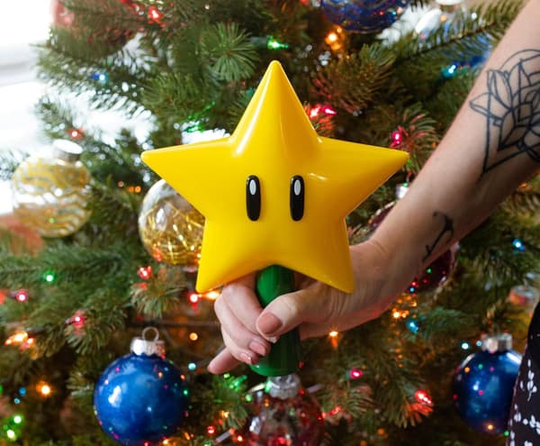 Treetop Mario Super Star Gen 2 Plug-in Lysende Julestjerne