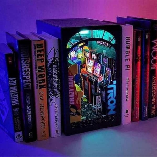 Flynn's Arcade-temabokstøtte-sett, 3D-puslespillbokstøtte i tre med LED