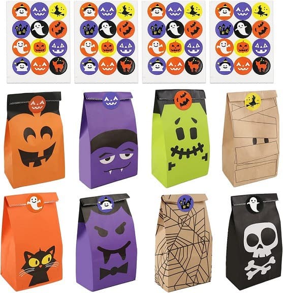 Halloween Kraftpappersgodispåsar för Partyfavoriter, Fyrkantiga Bottenpåsar, 10x6x18cm 32pcs