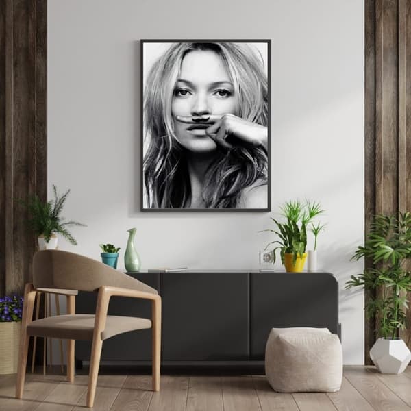 Kate Moss Premium Quality Poster – Stylish & Iconic Wall Art 21x30 CM