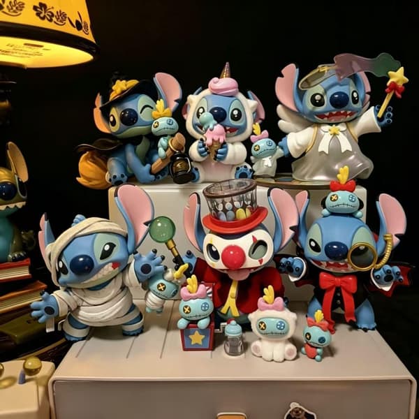 Stitch Funny Diary 2.0 Blind Box-figur, samleobjekt i PVC for skrivebord og bil Random 1