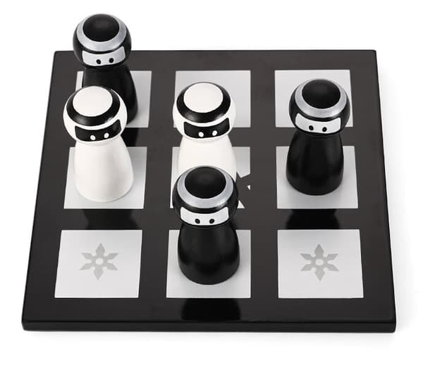Lastulevy Tic Tac Toe -lautapeli lelu OX puinen
