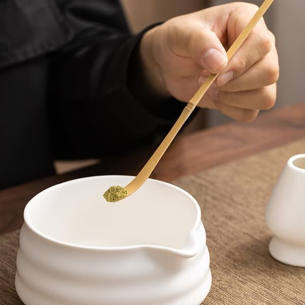 Komplet Matcha Te Sæt med 7-delt Bambus Piskesæt til Traditionel Japansk Te Tilberedning