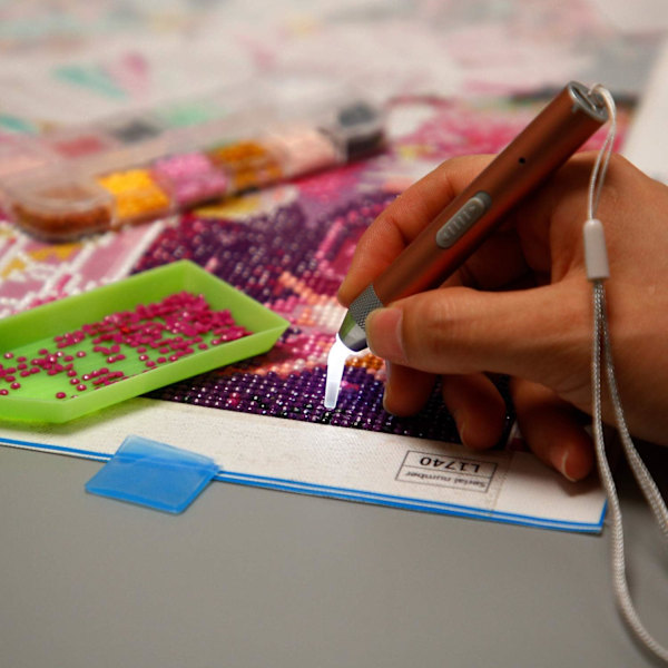 *Diamantmaleri Pen Spids Borepen med Lys 5D DIY Diamant*