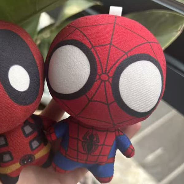 Marvel Spider-Man 10 cm bomulds plys nøglering, sød Deadpool udstoppet vedhæng til taske- og nøgledekoration 死侍